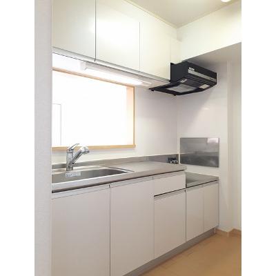 ウイステリア 202【管理NO：1-015958101-02020】 ★家具家電は申し込み後に搬入します 2026年08月上旬入居可能の物件写真3