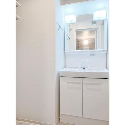 ゴールドリング船越南 103【管理NO：1-027861801-01030】 ★家具家電は申し込み後に搬入しますの物件写真6