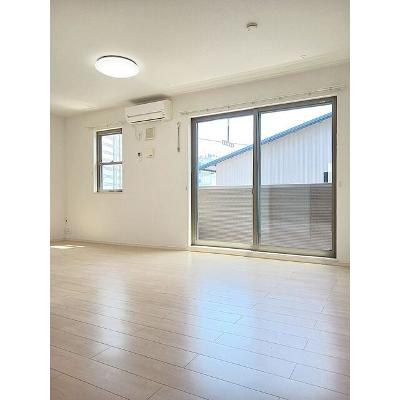ミルト　ブリーゼ 101【管理NO：1-023226501-01010】 ★家具家電は申し込み後に搬入します★の物件写真2