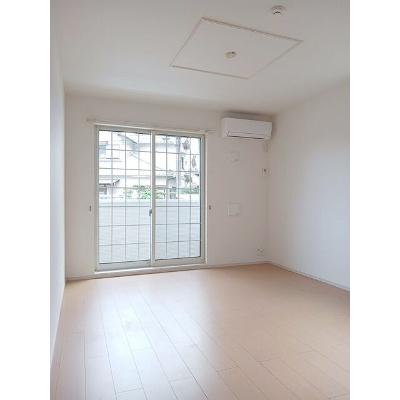 メゾン　エトワール 101【管理NO：1-017744601-01010】 ★家具家電は申し込み後に搬入します★の物件写真2