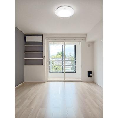 フェニックス　Ⅱ 203【管理NO：1-028694401-02030】 ★家具家電は申し込み後に搬入します★の物件写真2