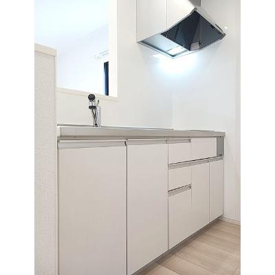 ラピスラズリⅤ 206【管理NO：1-027709301-02050】 ★家具家電は申し込み後に搬入します★の物件写真3