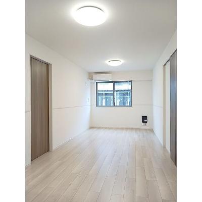 ネオ・ブリーズ 103【管理NO：1-026121601-01030】 ★家具家電は申し込み後に搬入しますの物件写真2