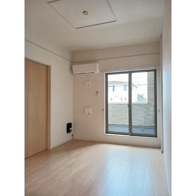 カーサ・グラースⅠ 202【管理NO：1-017627701-02020】 ★家具家電は申し込み後に搬入します★の物件写真2