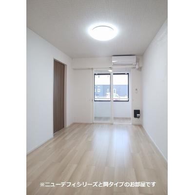 リヴィエール高岡 102【管理NO：1-028721701-01020】 ★家具家電は申し込み後に搬入します 2026年10月上旬入居可能の物件写真2