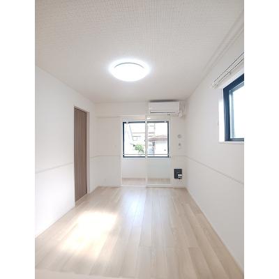 ヒカルサ藤枝瀬古 103【管理NO：1-028687601-01030】 ★家具家電は申し込み後に搬入します 2026年08月上旬入居可能の物件写真2