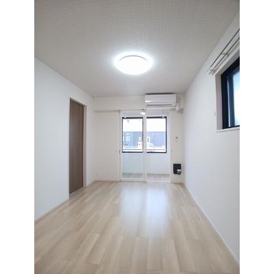 Ｄｅｎｂｅ塩津Ⅱ 102【管理NO：1-028203602-01020】 ★家具家電は申し込み後に搬入します★の物件写真2