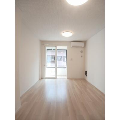 メゾン・ド・プラージュ 103【管理NO：1-028168901-01030】 ★家具家電は申し込み後に搬入しますの物件写真2