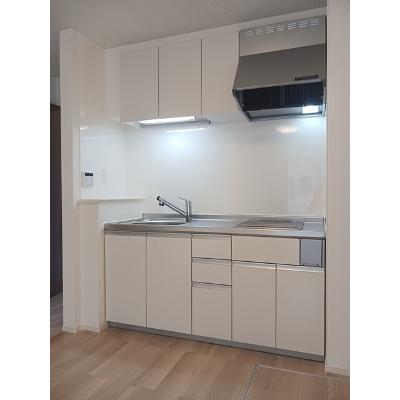 メゾン・ド・プラージュ 103【管理NO：1-028168901-01030】 ★家具家電は申し込み後に搬入しますの物件写真3