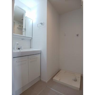 ココル 103【管理NO：1-028106501-01030】 ★家具家電は申し込み後に搬入しますの物件写真6