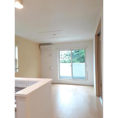 ブランコ 205【管理NO：1-019590801-02040】 ★家具家電は申し込み後に搬入します 2026年08月中旬入居可能の物件写真2
