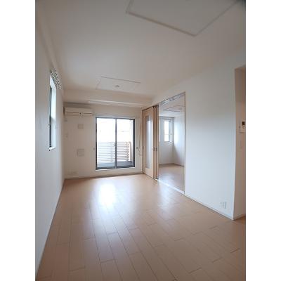 フィオーレ　Ⅰ 202【管理NO：1-018511201-02020】 ★家具家電は申し込み後に搬入しますの物件写真2
