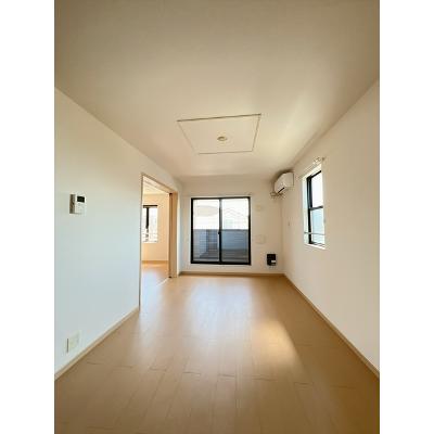 フレイム 201【管理NO：1-016657101-02010】 ★家具家電は申し込み後に搬入します★の物件写真2