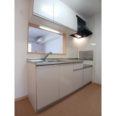 フルール２６ 205【管理NO：1-016426501-02040】 ★家具家電は申し込み後に搬入しますの物件写真3