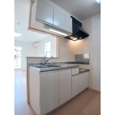 ルミーナⅠ 103【管理NO：1-015606501-01030】 ★家具家電は申し込み後に搬入します★の物件写真3