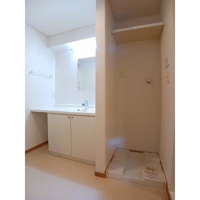 アプローズＢ 205【管理NO：1-014552102-02040】 ★家具家電は申し込み後に搬入しますの物件写真6