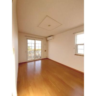 アミティエ 105【管理NO：1-014032901-01040】 ★家具家電は申し込み後に搬入します 2026年08月中旬入居可能の物件写真2