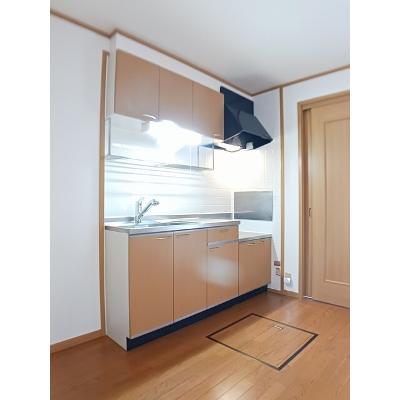 カーサメロディーＡ 103【管理NO：1-011958101-01030】 ★家具家電は申し込み後に搬入しますの物件写真3