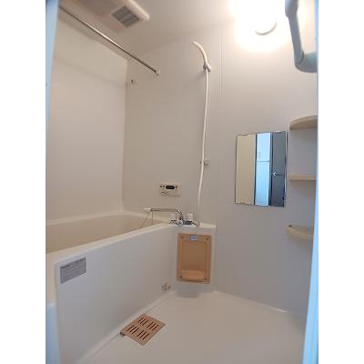 ミストラル 101【管理NO：1-011679701-01010】 ★家具家電は申し込み後に搬入しますの物件写真4