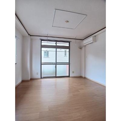apartment 静岡県焼津市大村２丁目２－１６ 

↓地図はこちらから