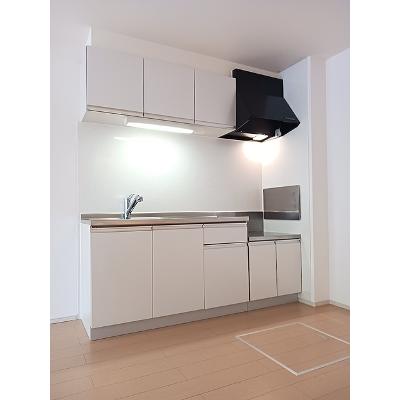 モデルノ　パラッツオ 101【管理NO：1-018402301-01010】 ★家具家電は申し込み後に搬入します★の物件写真3