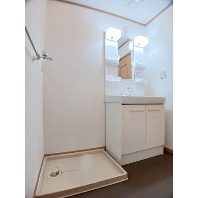 ルーナⅠ 201【管理NO：1-011914001-02010】 ★家具家電は申し込み後に搬入します★の物件写真6