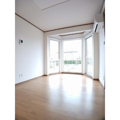 シーサイドキャッスル 101【管理NO：1-007963201-01010】 ★家具家電は申し込み後に搬入しますの物件写真2