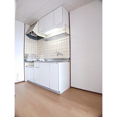 エルディムおおすみＢ 201【管理NO：1-002115102-02010】 ★家具家電は申し込み後に搬入します 2026年07月下旬入居可能の物件写真3