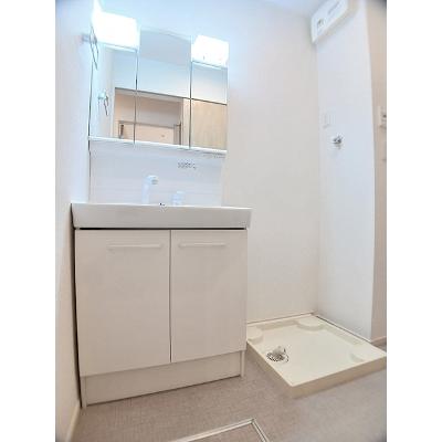 ジール 206【管理NO：1-028356701-02050】 ★家具家電は申し込み後に搬入しますの物件写真6