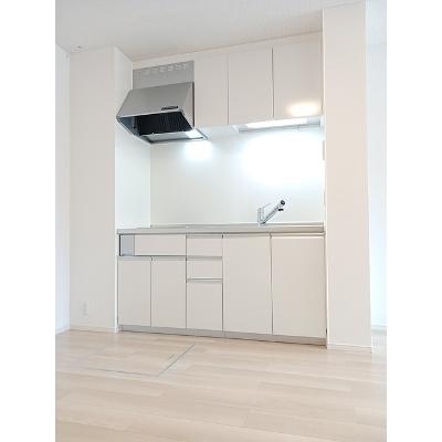 ジール 103【管理NO：1-028356701-01030】 ★家具家電は申し込み後に搬入しますの物件写真3