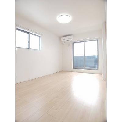 ミニョン・メゾン 202【管理NO：1-024044301-02020】 ★家具家電は申し込み後に搬入しますの物件写真2