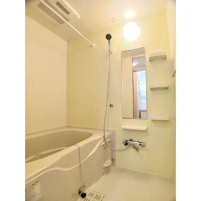 ラーナ 102【管理NO：1-020793801-01020】 ★家具家電は申し込み後に搬入しますの物件写真4