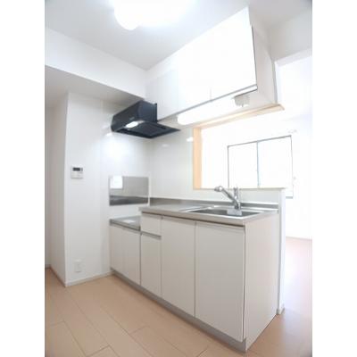 ベル　ユニヴェール 302【管理NO：1-020126901-03020】 ★家具家電は申し込み後に搬入しますの物件写真3