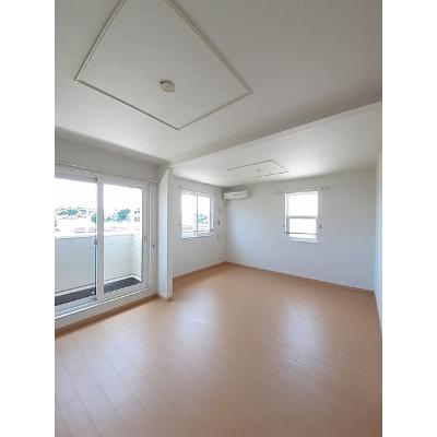 ブリーゼⅡ 202【管理NO：1-016431001-02020】 ★家具家電は申し込み後に搬入します 2026年08月下旬入居可能の物件写真2