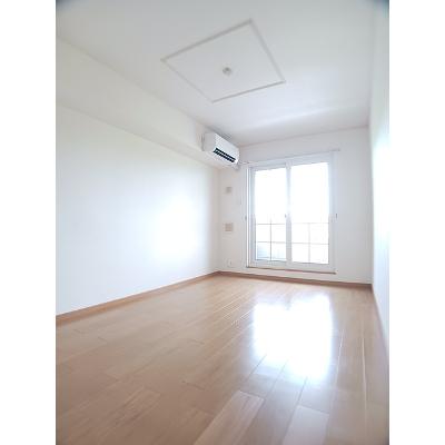 アバンツァート 206【管理NO：1-014095901-02050】 ★家具家電は申し込み後に搬入しますの物件写真2