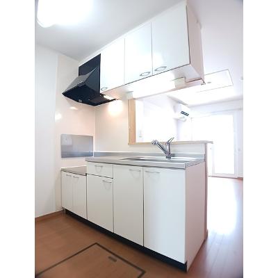 サン駿河Ⅱ－Β 102【管理NO：1-014074502-01020】 ★家具家電は申し込み後に搬入します★の物件写真3