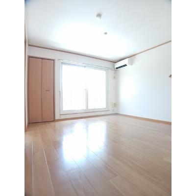 プロスパーⅡ 203【管理NO：1-012611402-02030】 ★家具家電は申し込み後に搬入します★の物件写真2