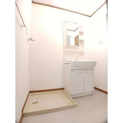 シュトラーセ　Ｂ 201【管理NO：1-011639702-02010】 ★家具家電は申し込み後に搬入します★の物件写真6