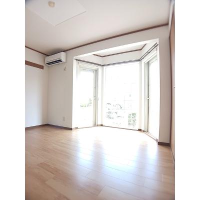 アンベリール 103【管理NO：1-011553501-01030】 ★家具家電は申し込み後に搬入しますの物件写真2