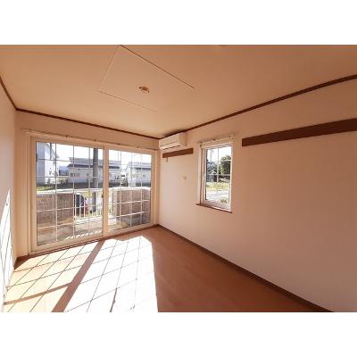 グリーンパレス　Ⅵ 102【管理NO：1-011283702-01020】 ★家具家電は申し込み後に搬入します★の物件写真2