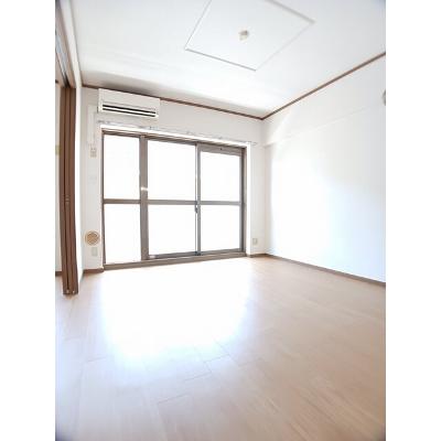 サンバーストＭ 202【管理NO：1-010832201-02020】 ★家具家電は申し込み後に搬入します★の物件写真2