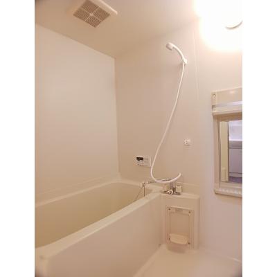 サンバーストＭ 202【管理NO：1-010832201-02020】 ★家具家電は申し込み後に搬入します★の物件写真4