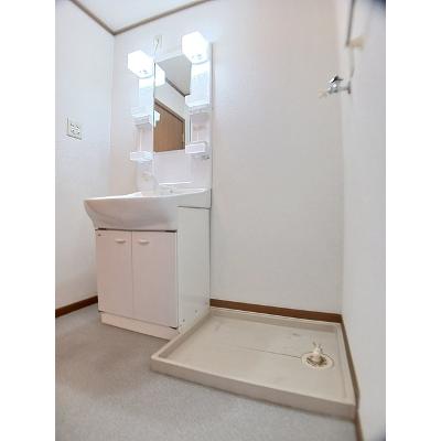 ユートピア 203【管理NO：1-010724501-02030】 ★家具家電は申し込み後に搬入します★の物件写真6