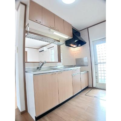 梅の香　Ⅰ 103【管理NO：1-010500201-01030】 ★家具家電は申し込み後に搬入しますの物件写真3