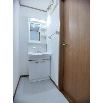 フルール・ド・スリジェ　Ａ 203【管理NO：1-010298301-02030】 ★家具家電は申し込み後に搬入しますの物件写真6