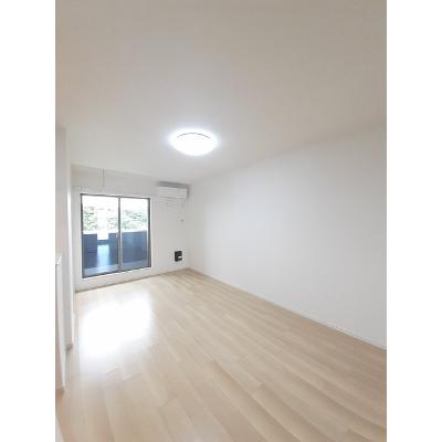 はるにとぶ（春飛） 206【管理NO：1-027304201-02050】 ★家具家電は申し込み後に搬入します★の物件写真2