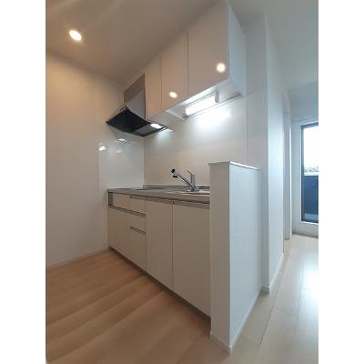 はるにとぶ（春飛） 206【管理NO：1-027304201-02050】 ★家具家電は申し込み後に搬入します★の物件写真3