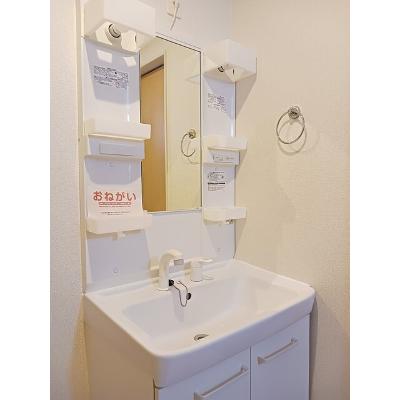 マルティーナ 103【管理NO：1-021667801-01030】 ★家具家電は申し込み後に搬入します★の物件写真6
