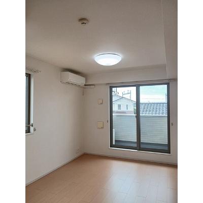コラール 201【管理NO：1-019554101-02010】 ★家具家電は申し込み後に搬入します★の物件写真2
