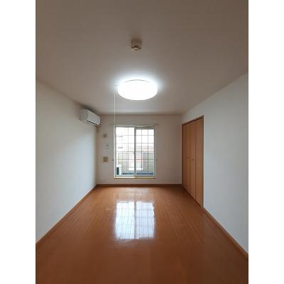 ラークヒルズ 202【管理NO：1-014502401-02020】 ★家具家電は申し込み後に搬入します★の物件写真2